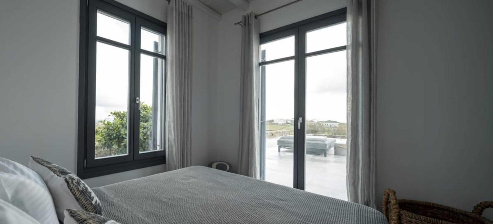 Myconian Platinum Senior & Deluxe Villas Kalafatis Luaran gambar