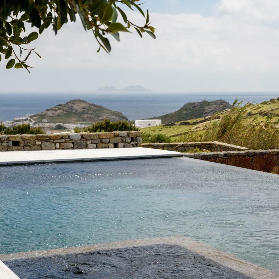 Myconian Platinum Senior & Deluxe Villas Kalafatis Luaran gambar