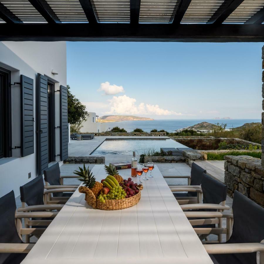 Myconian Platinum Senior & Deluxe Villas Kalafatis Luaran gambar